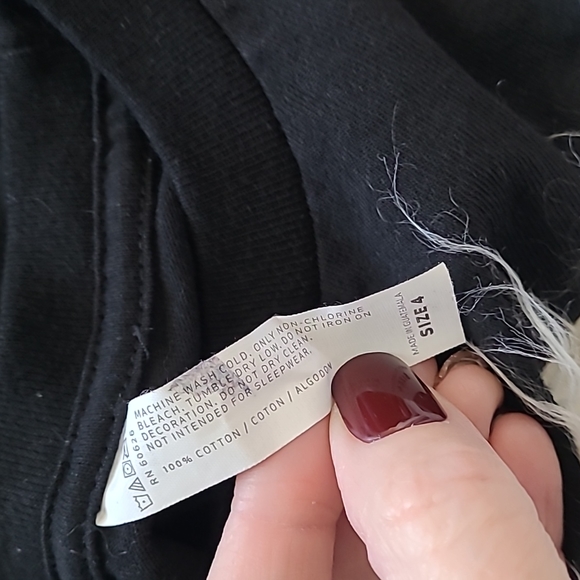 HEART CRUSHER LONGSLEEVE TEE - Picture 4 of 4